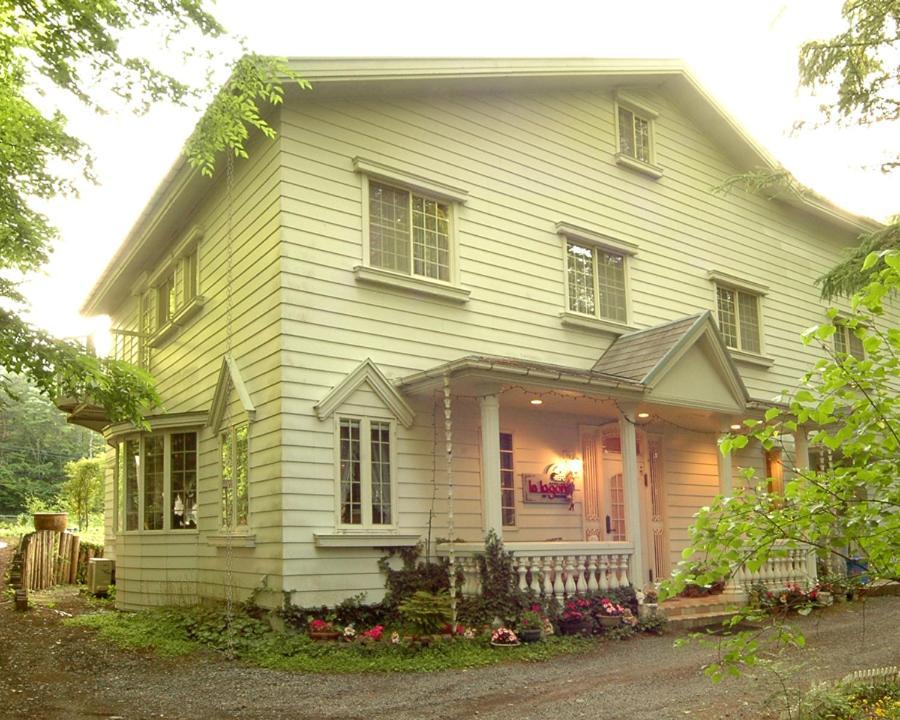 Mt Fuji B&B Pension Le Lagon Yamanakako Exterior photo